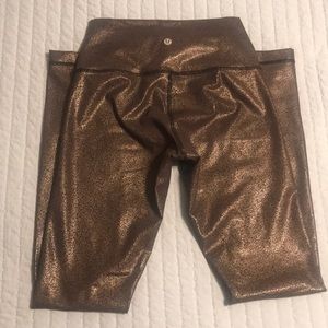 Lululemon Wunder Under Size 4